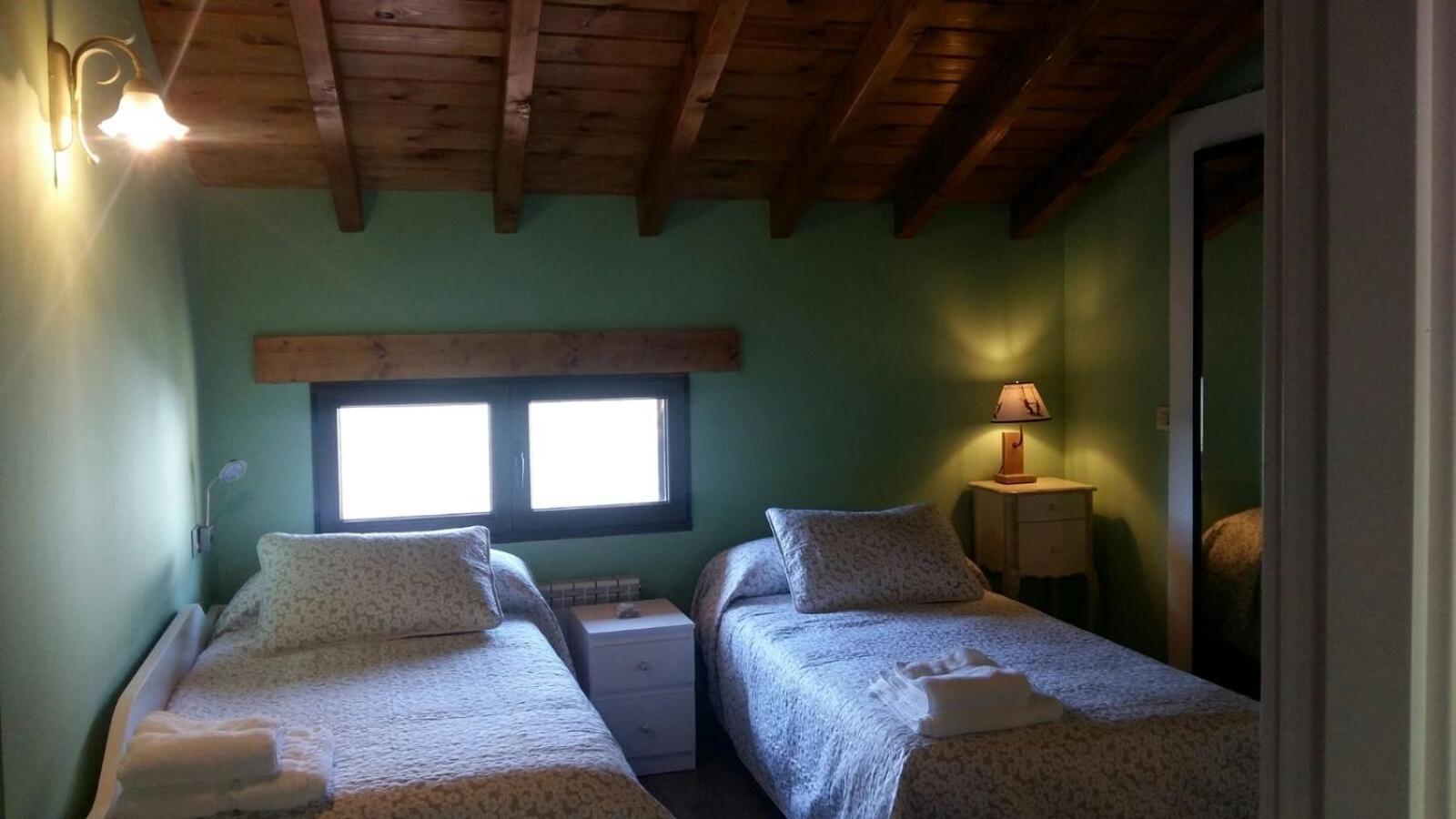 Casas De Manuel Villa La Pola de Gordon Exteriör bild